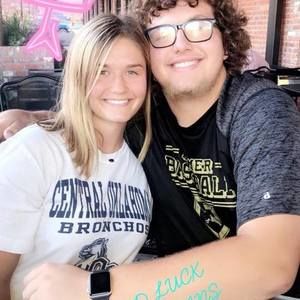 Meet your Posher, Carly